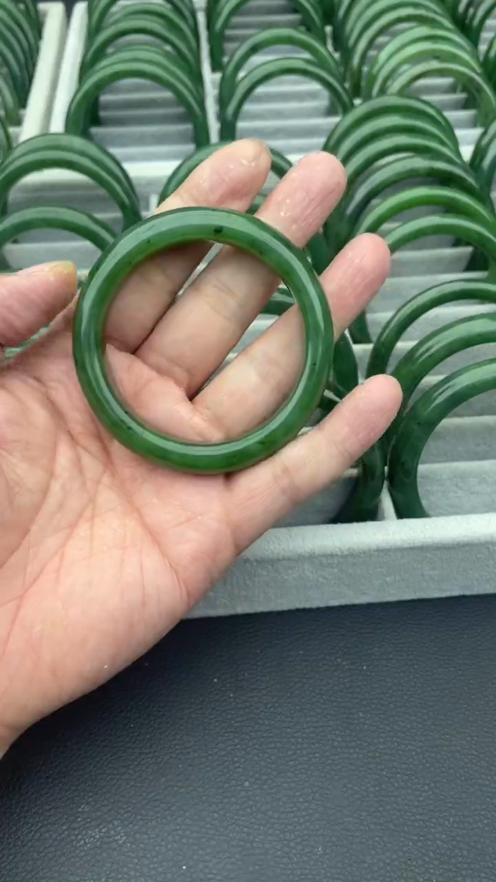 未镶嵌手镯和田玉（碧玉）17-56