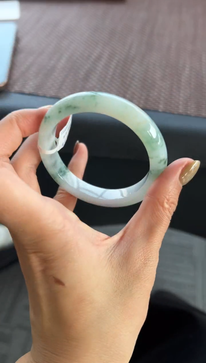 【闪购商品】翡翠手镯未镶嵌21号57*11.2*8.3