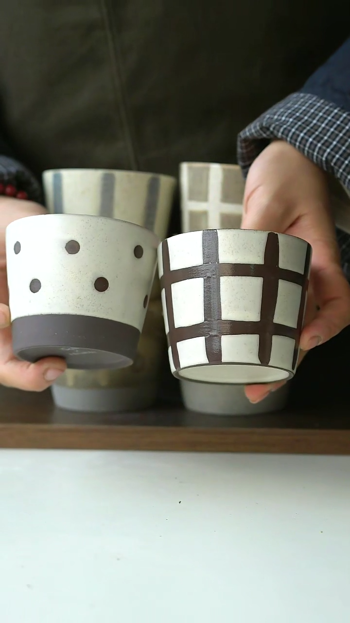 【闪购商品】陶瓷巧克力华夫+巧克力波点猪口杯@4-2@