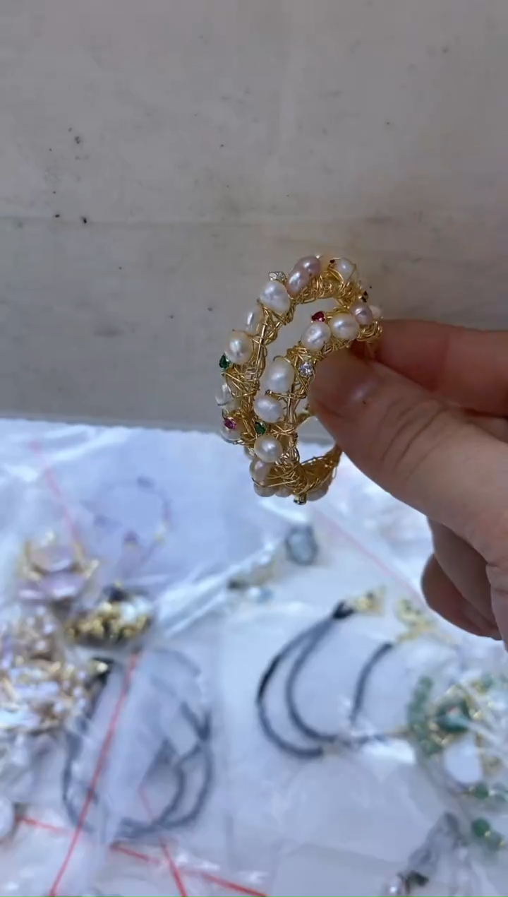 【闪购商品】淡水珍珠耳饰银S925镶嵌A023