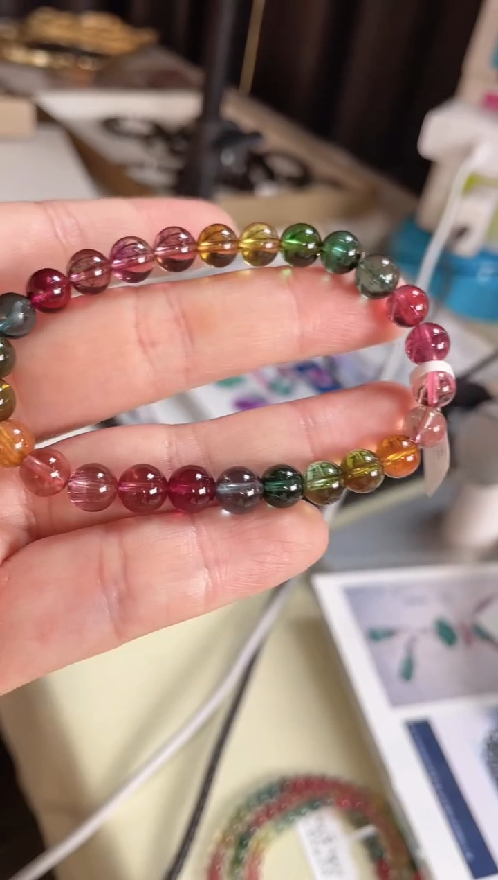 【闪购商品】碧玺手链未镶嵌单圈手链7+