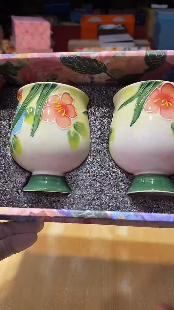 瓷片生活的本意是啊开心啊@@1