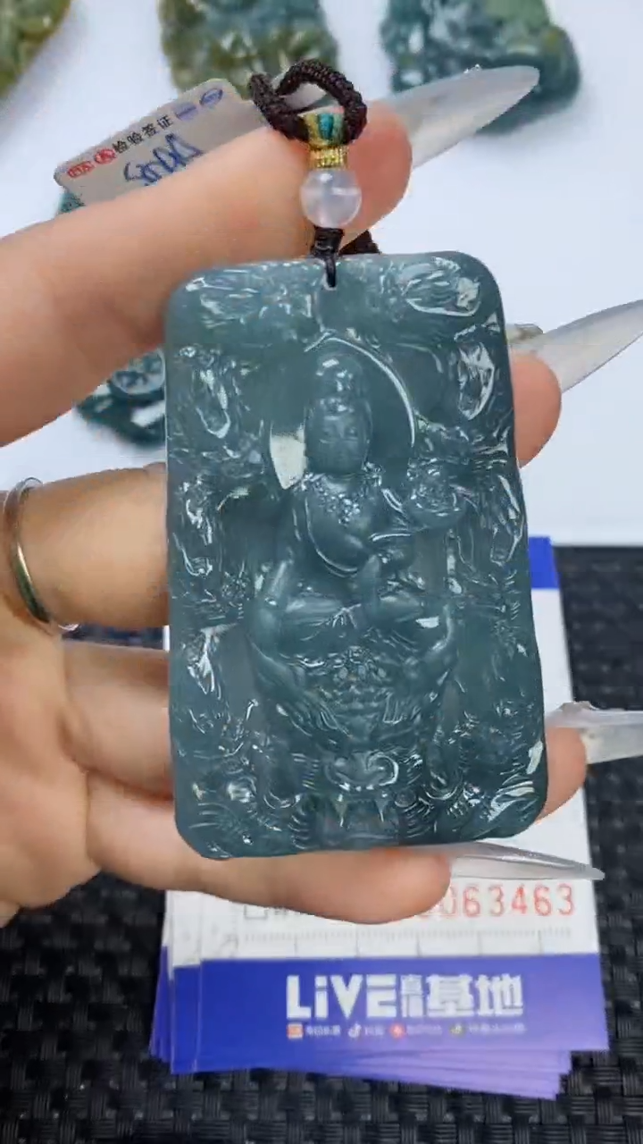 【闪购商品】翡翠颈饰未镶嵌1111111111111111