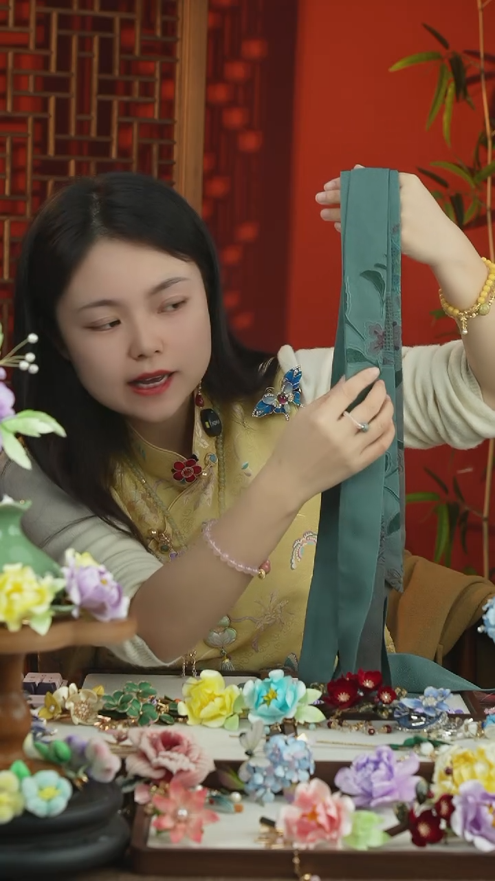 刺绣闪购纯手工非遗国风饰品