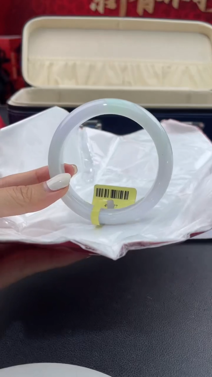 【闪购商品】翡翠手镯未镶嵌19翡翠手镯
