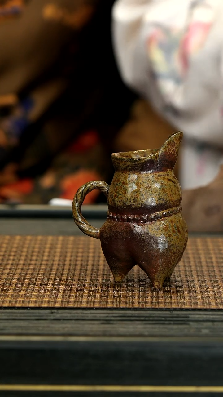【闪购商品】紫砂茶壶GFY68三足小公道 柴烧