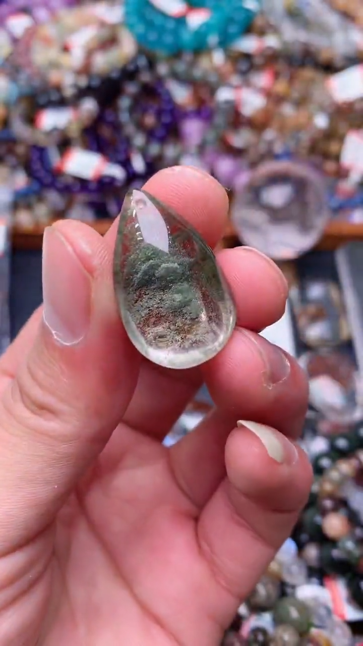 【闪购商品】水晶吊坠(赠链)未镶嵌71