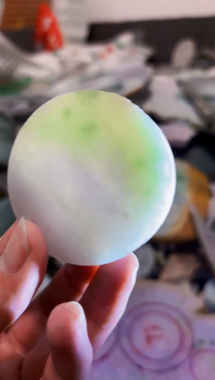 【闪购商品】翡翠颈饰未镶嵌A货白谭1807