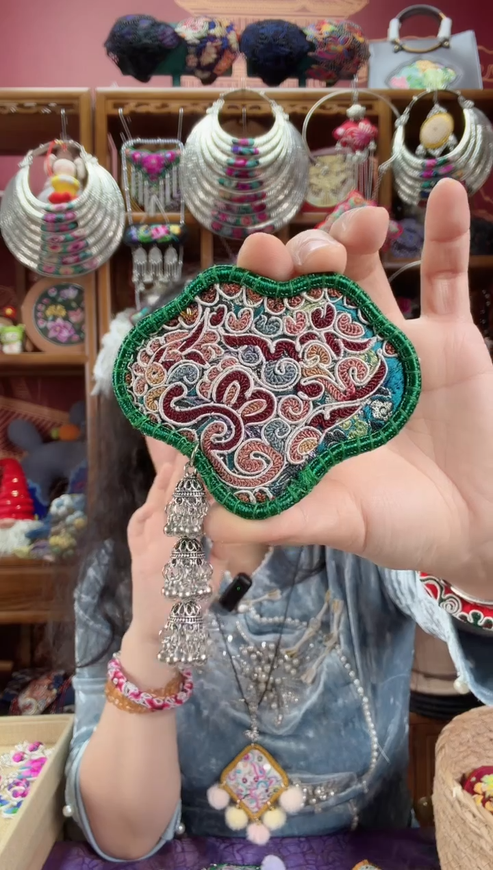 刺绣发夹110甜甜家