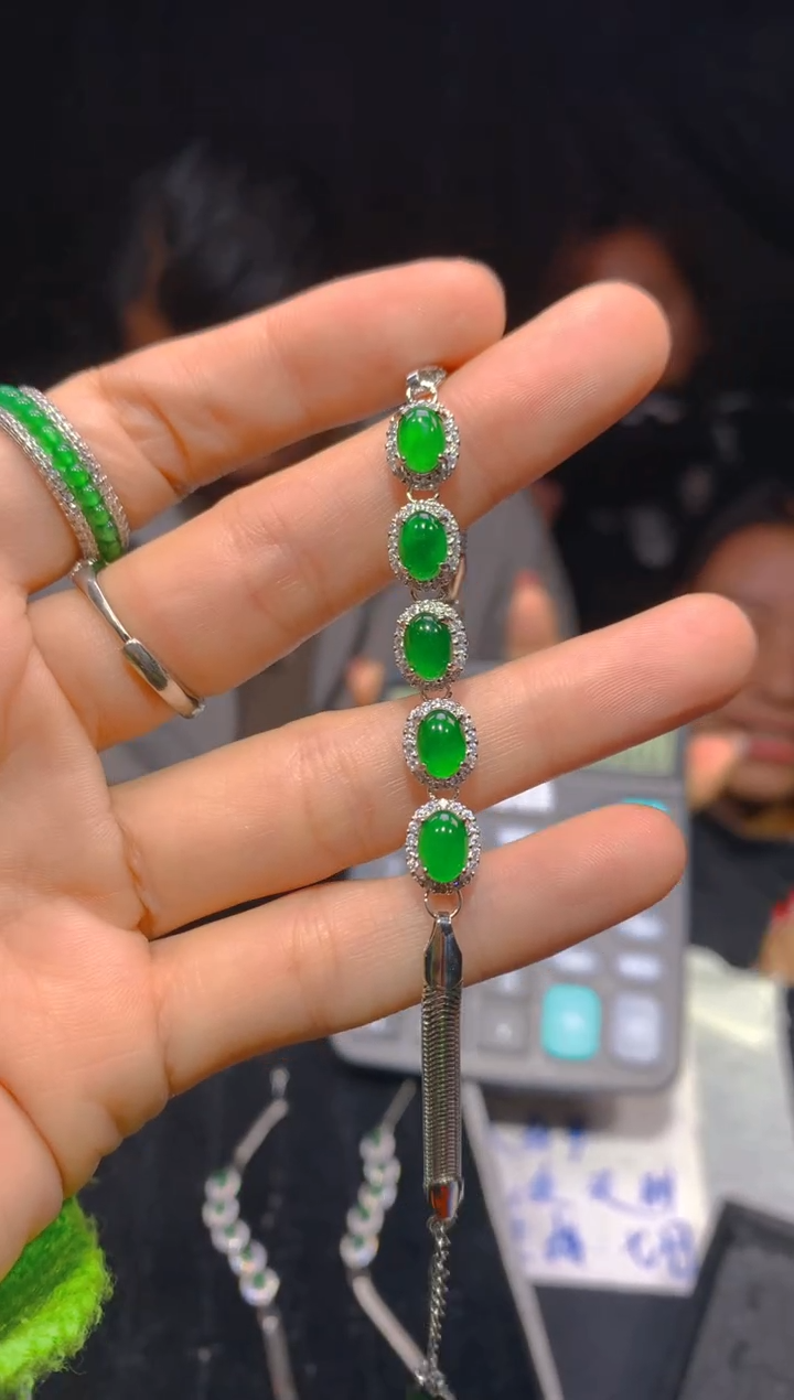 【闪购商品】定制翡翠未镶嵌47多样性发货（发其一）