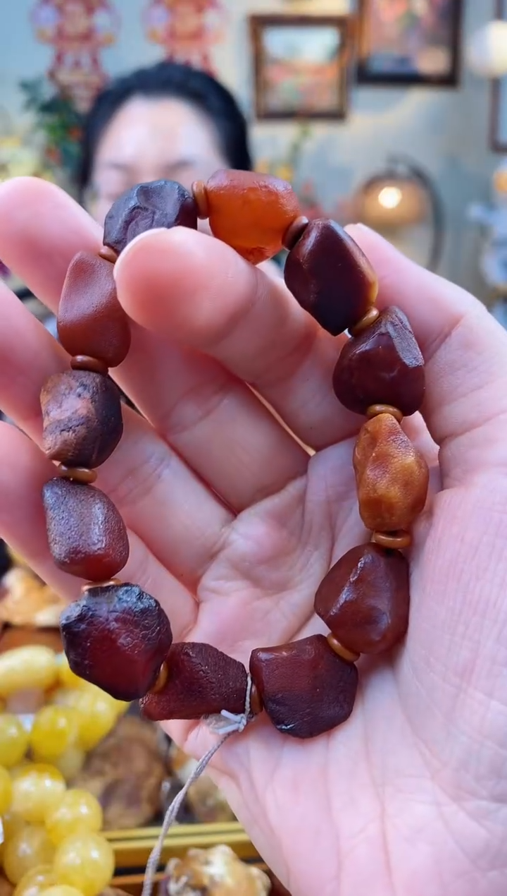 【闪购商品】琥珀手串未镶嵌手串