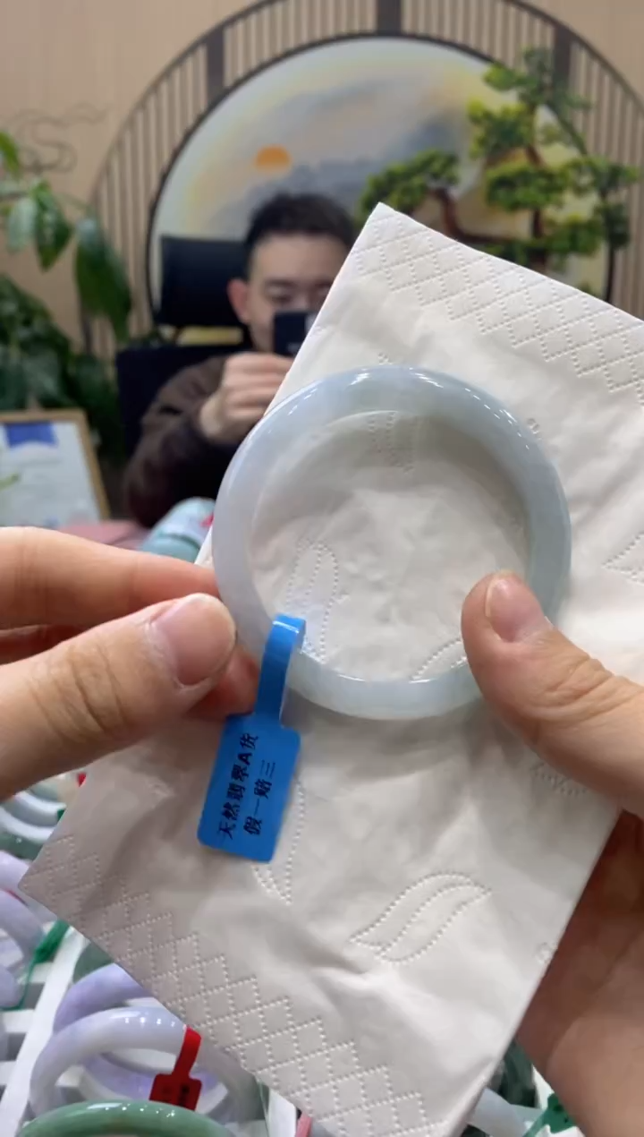 【闪购商品】翡翠手镯未镶嵌0000014066
