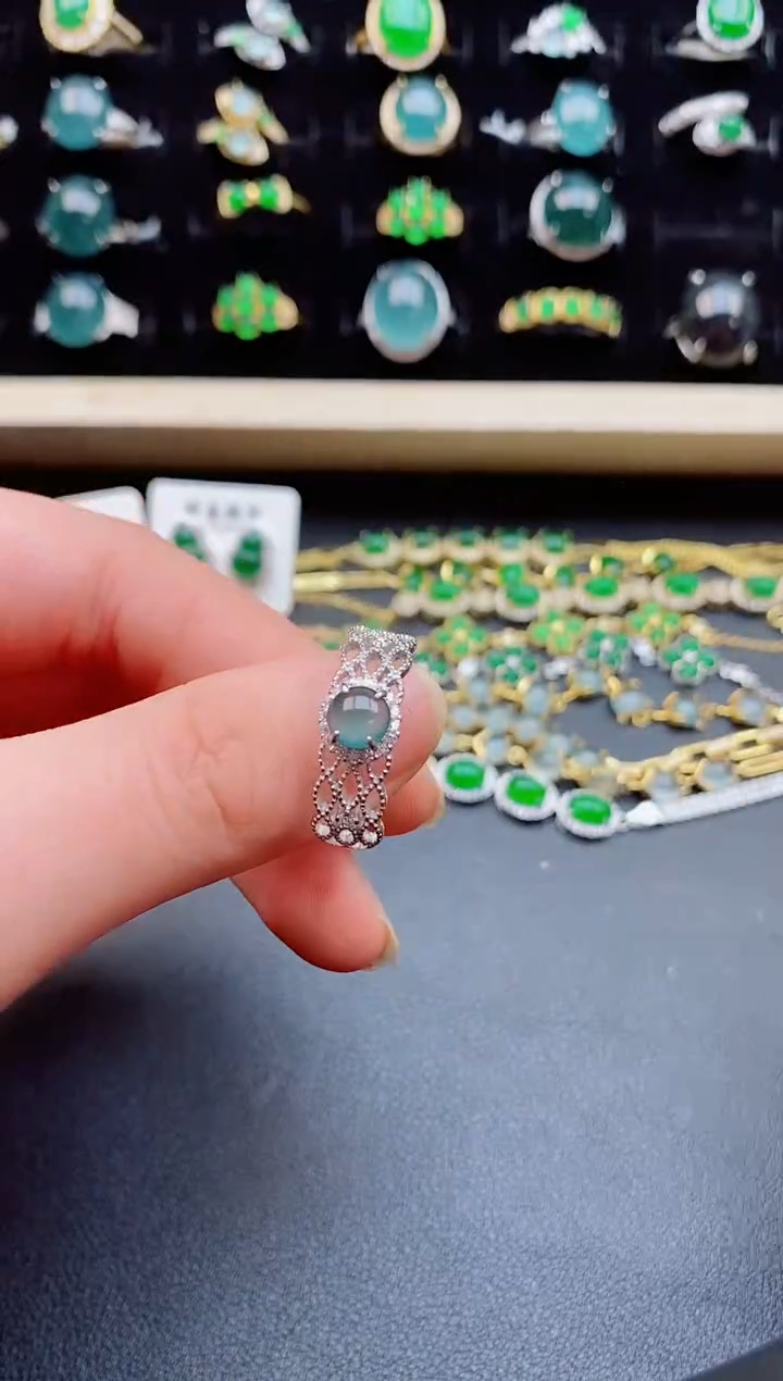 【闪购商品】翡翠戒指银S925镶嵌50850