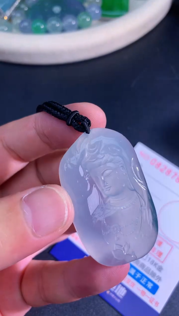颈饰未镶嵌翡翠天然A货翡翠