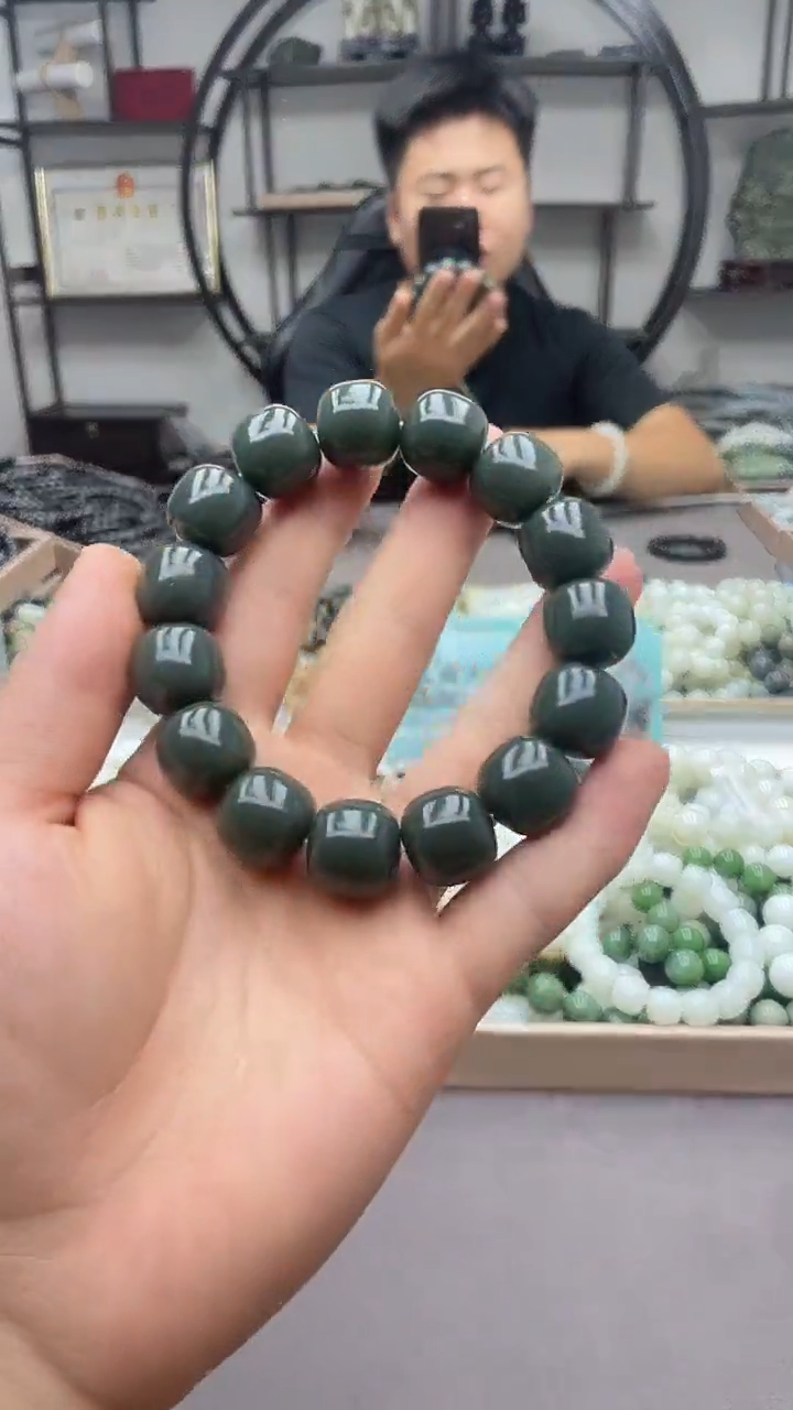 手串未镶嵌和田玉新疆且末蓝16老型