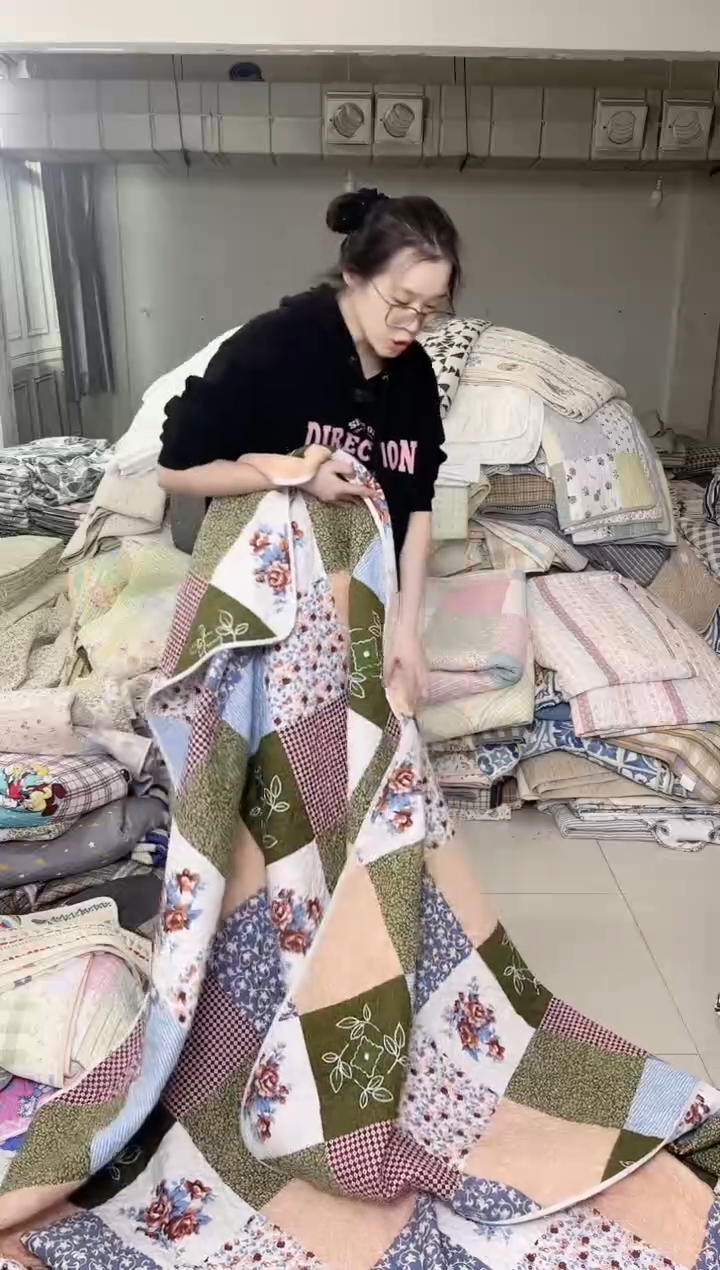 棉200*220双面斜纹复古拼格