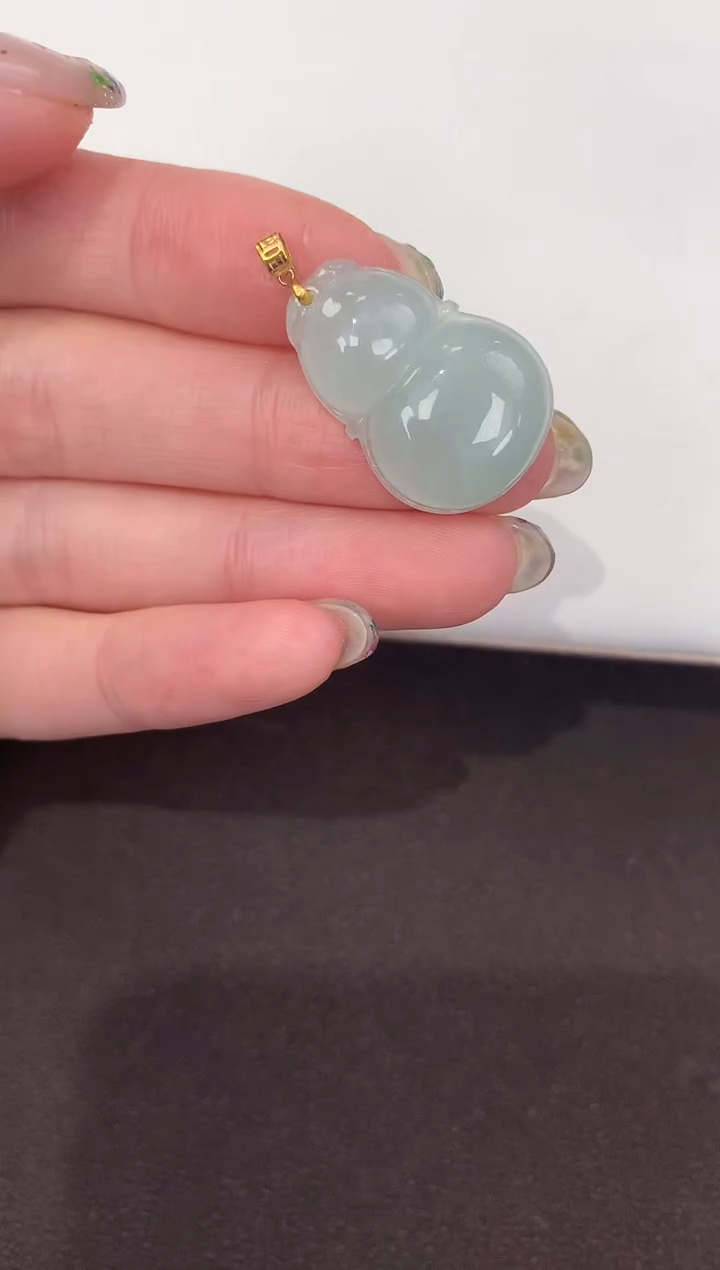 颈饰18K金镶嵌翡翠 天然缅甸a货翡翠