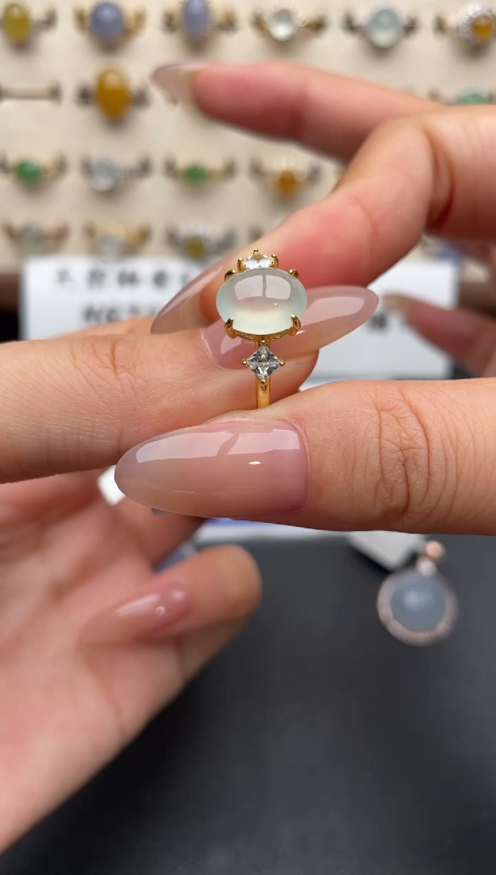 银S925镶嵌戒指翡翠一物一证一礼盒