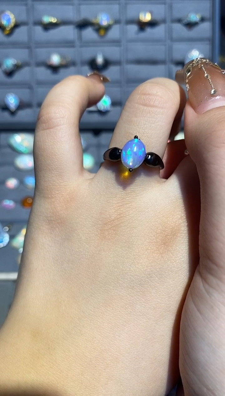 【闪购商品】欧泊戒指银S925镶嵌戒指