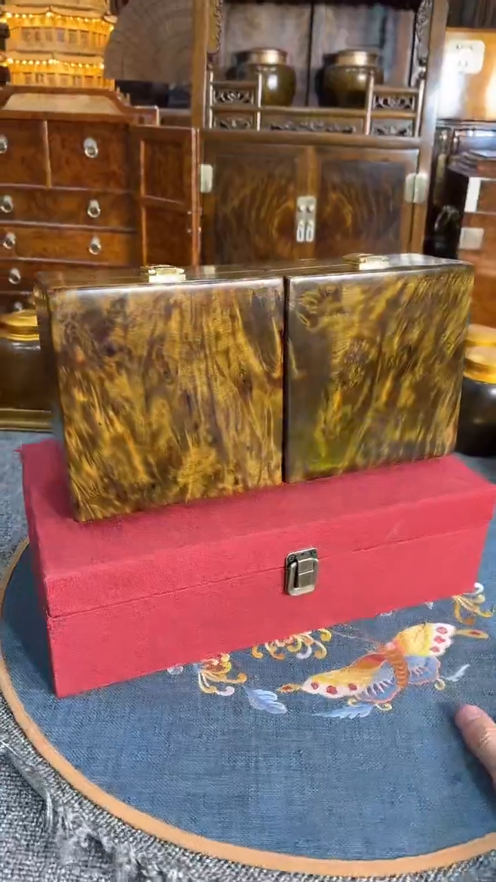 【闪购商品】乌木类成套家具阴沉铜扣方盒 一对  s11