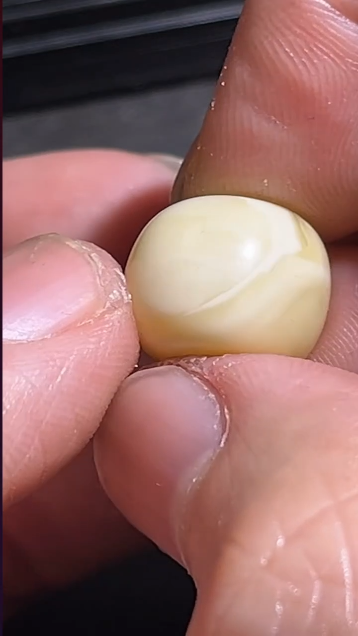 蜜蜡颈饰未镶嵌pz1201-149约13mm