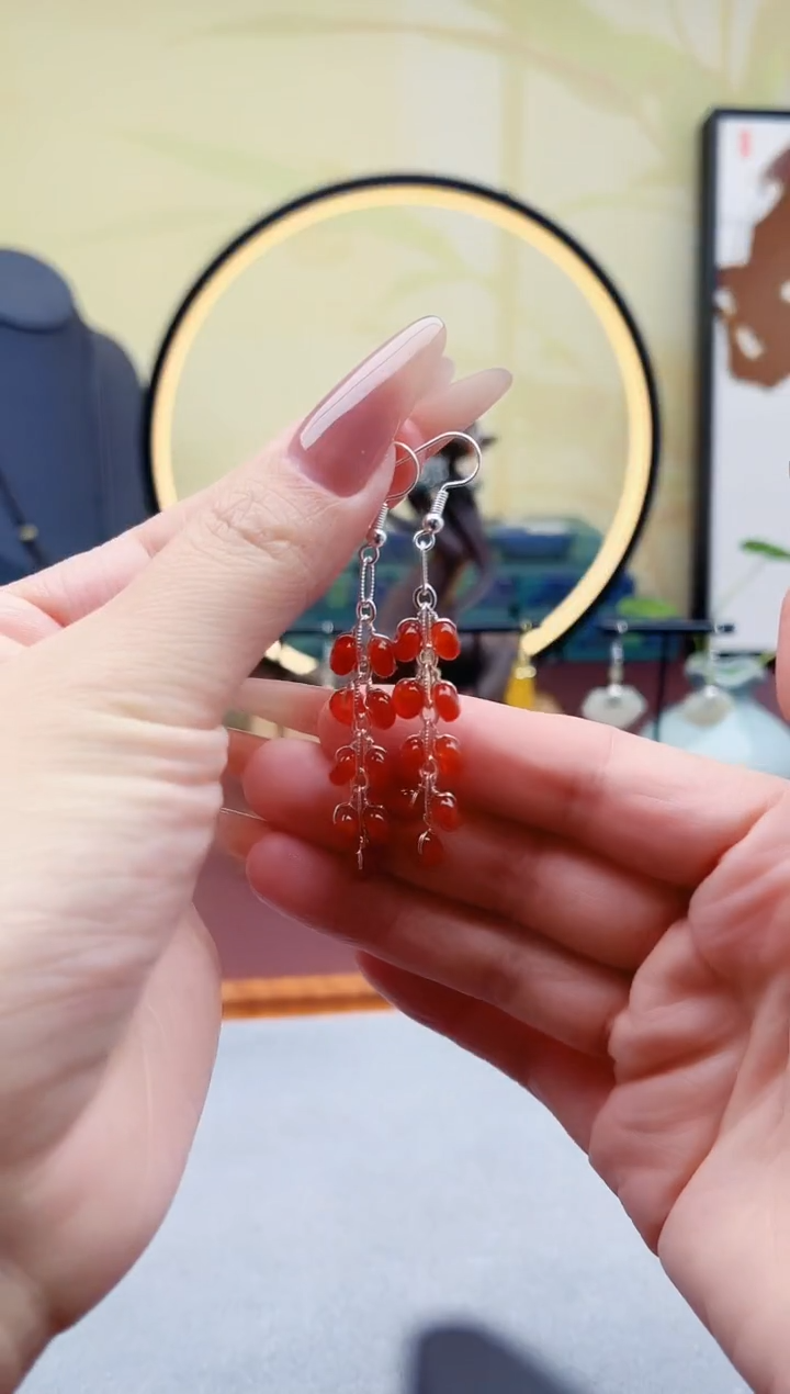 未镶嵌耳饰玛瑙/玉髓00红色流苏