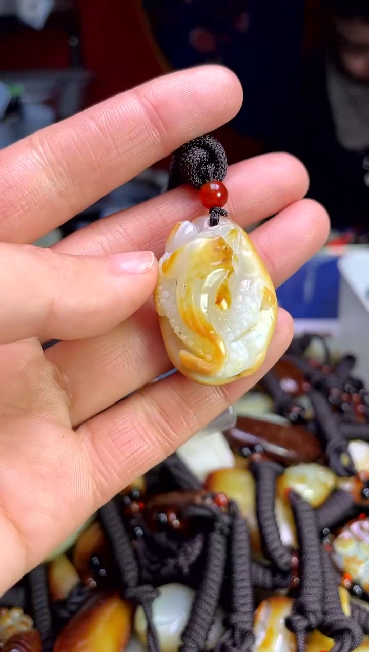 【闪购商品】和田玉颈饰未镶嵌1