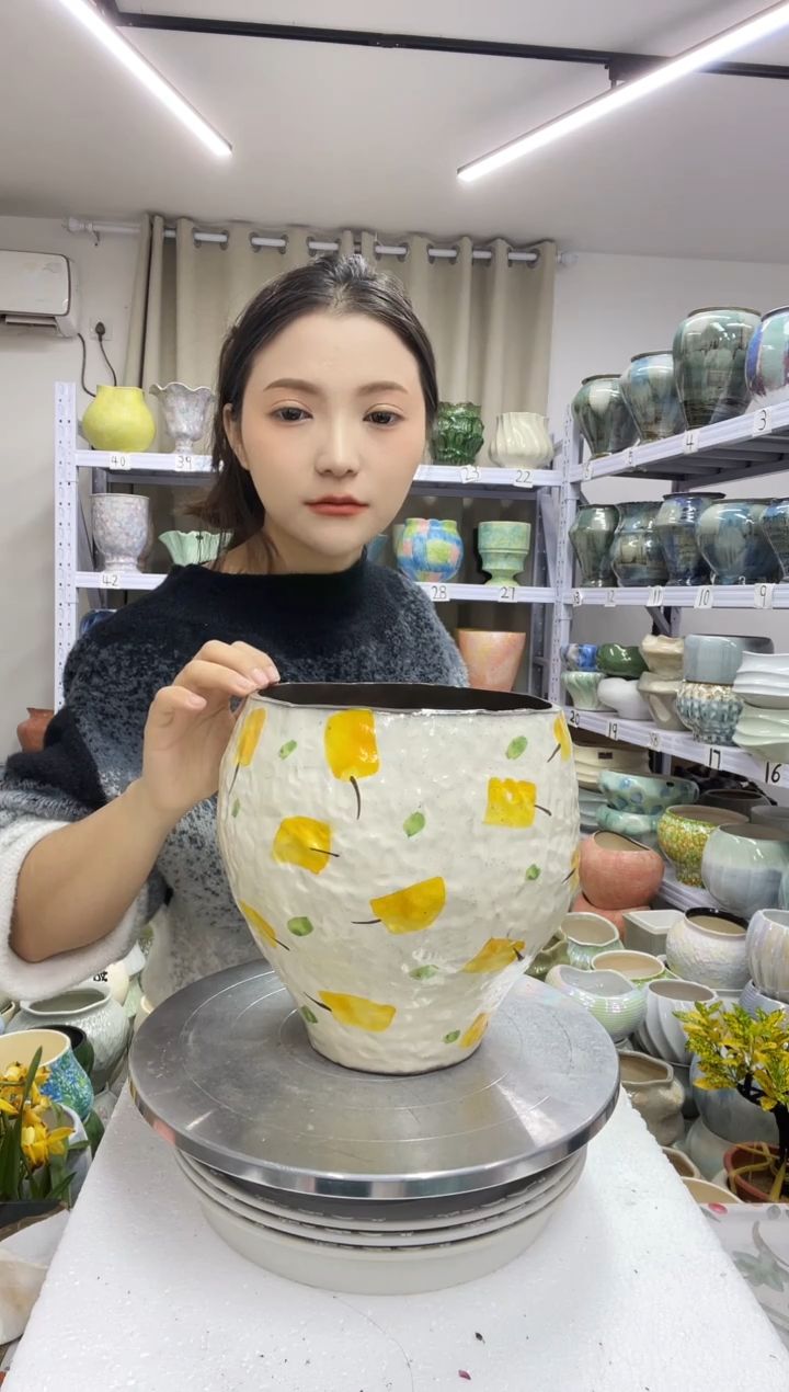 【12.27】花盆链接 高：21  口：18