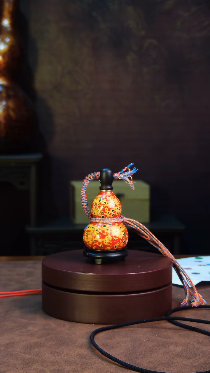 【闪购商品】100直播一物一图大漆酒葫芦送底座送挂绳