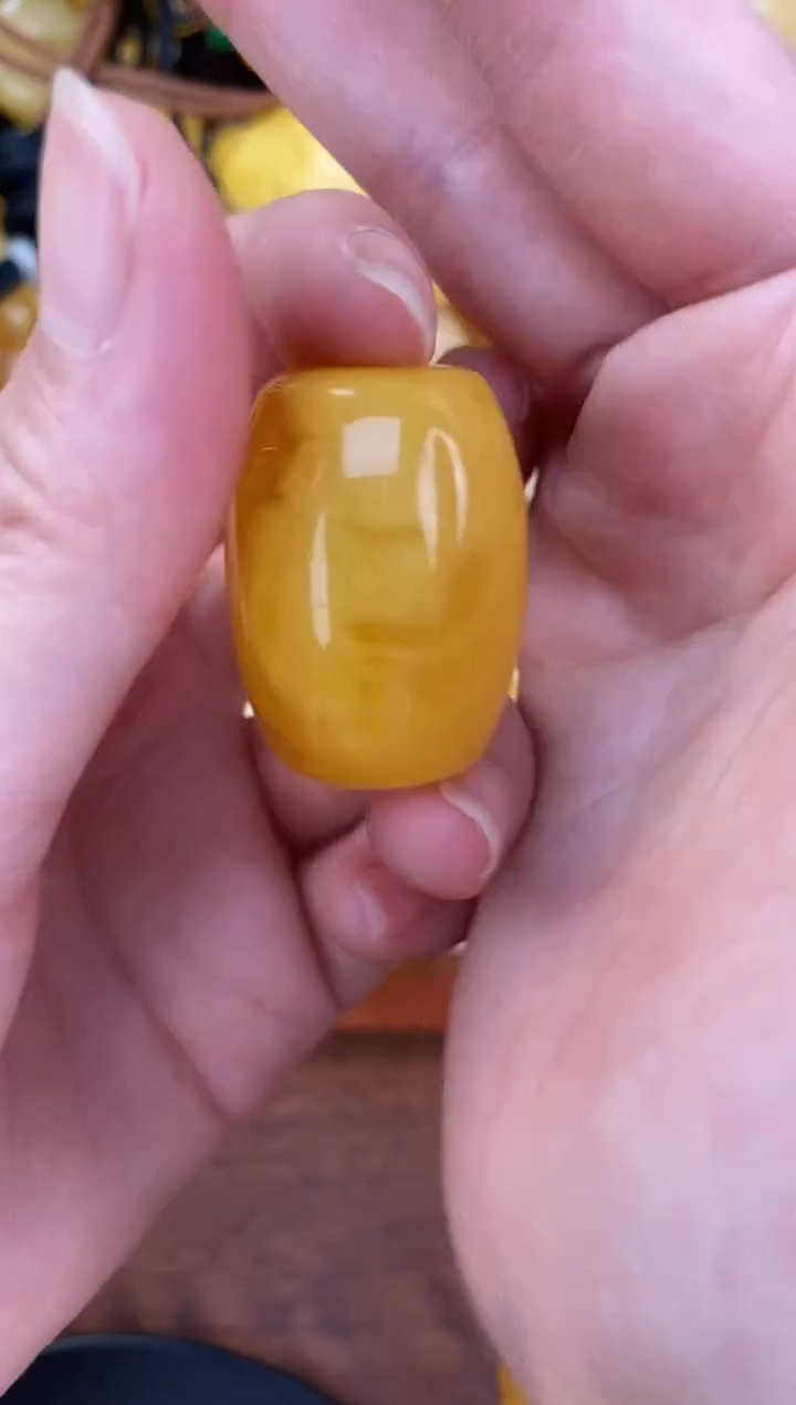 裸石琥珀未镶嵌天然琥珀蜜蜡