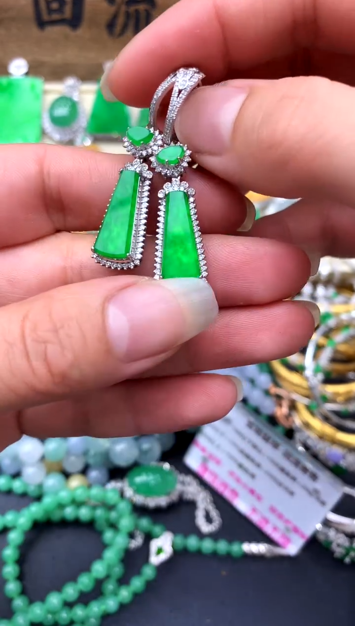 【闪购商品】翡翠耳饰18K金镶嵌324-中国好珍宝