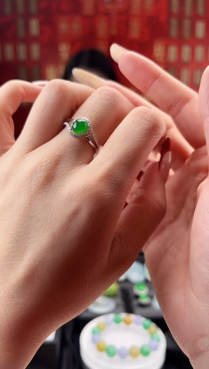 【闪购商品】翡翠戒指18K金镶嵌戒指