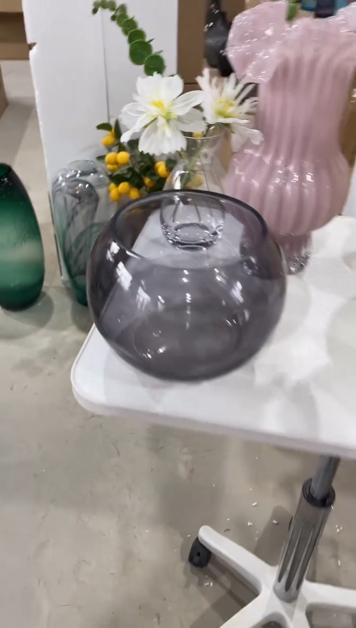 【闪购商品】无铅玻璃烟灰色圆球