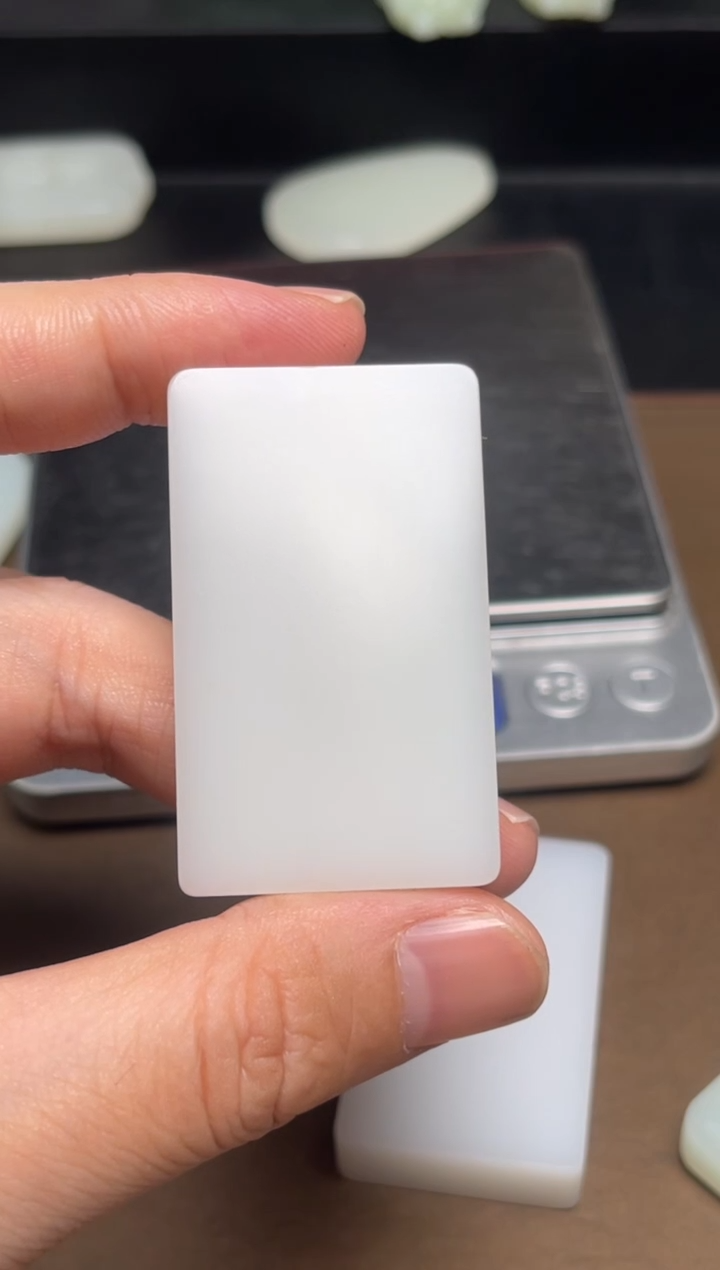 颈饰未镶嵌和田玉34 通