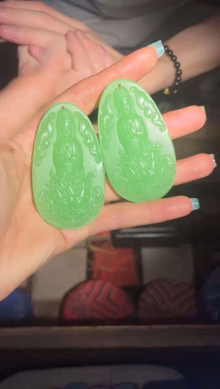 【闪购商品】【闪购商品】【闪购商品】青色观音吊坠一个