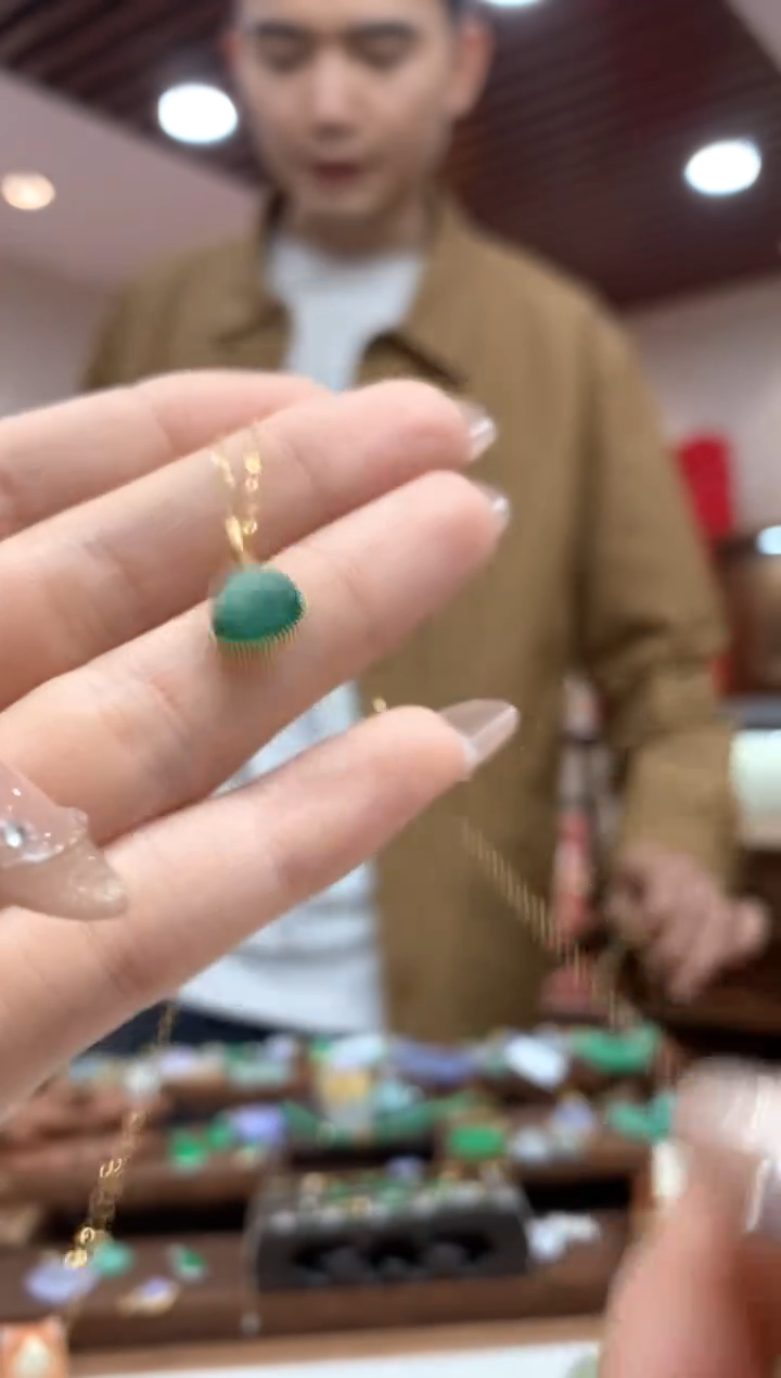 【闪购商品】翡翠套链18K金镶嵌套链