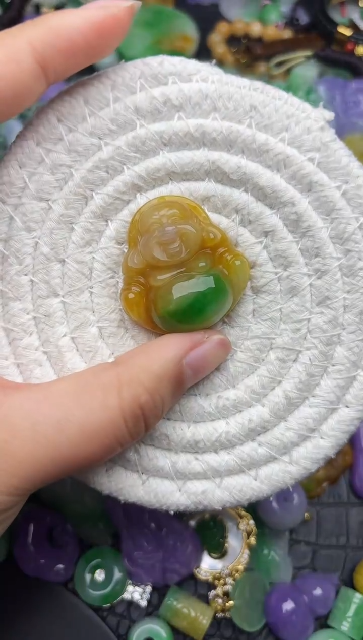 颈饰未镶嵌翡翠缅甸翡翠吊坠