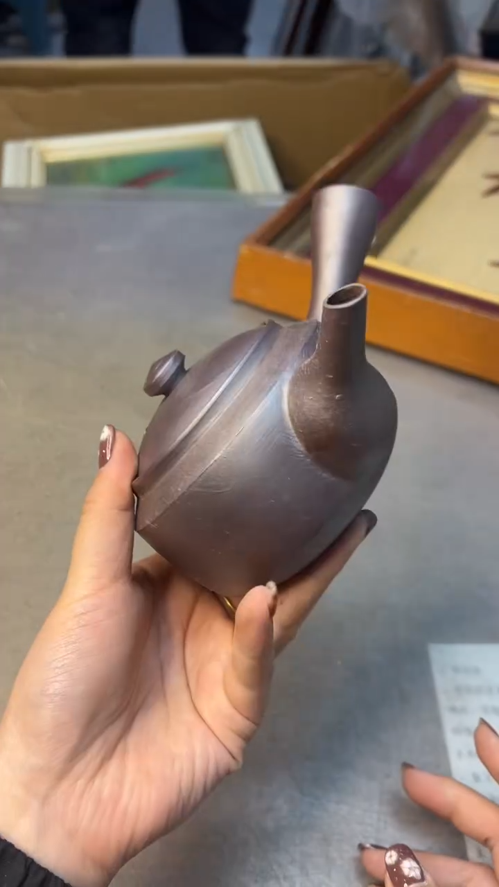 奇****8一个默认微瑕