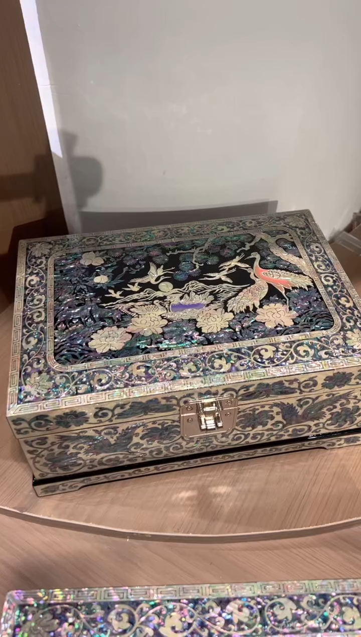 【闪购商品】.绒布底弘贝雅螺钿漆器文化馆 