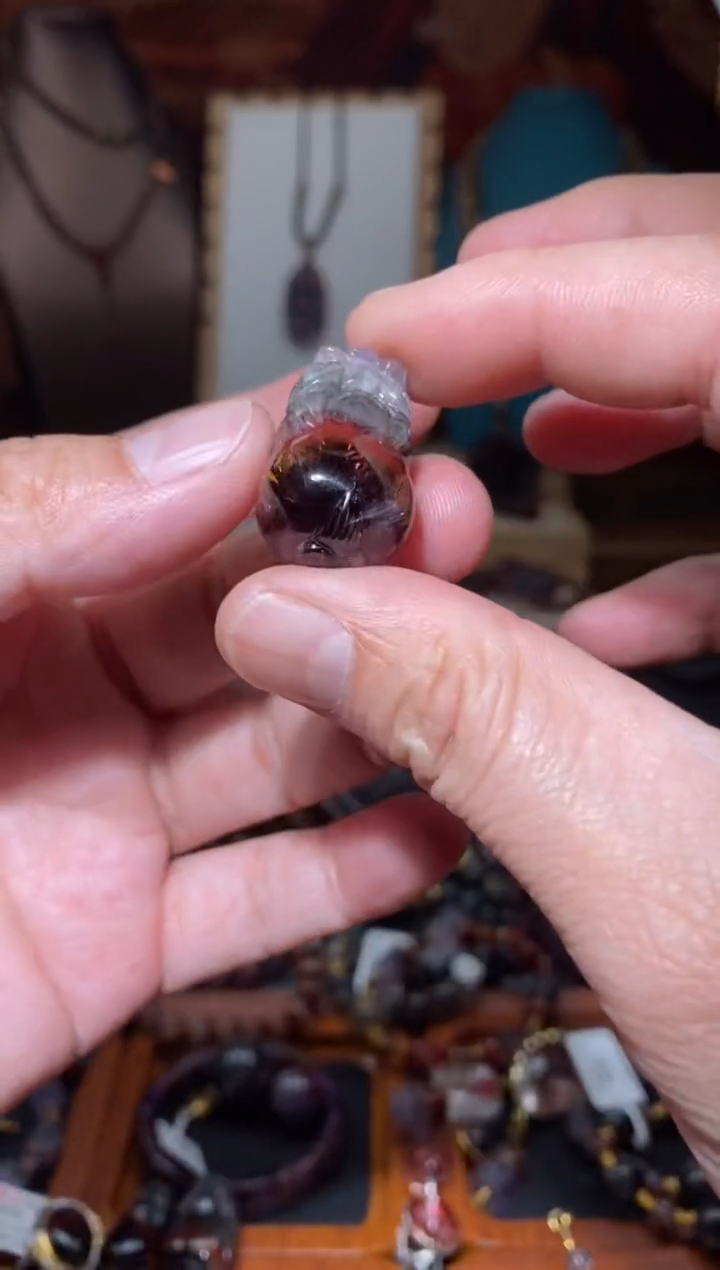 【闪购商品】水晶貔貅未镶嵌极光23