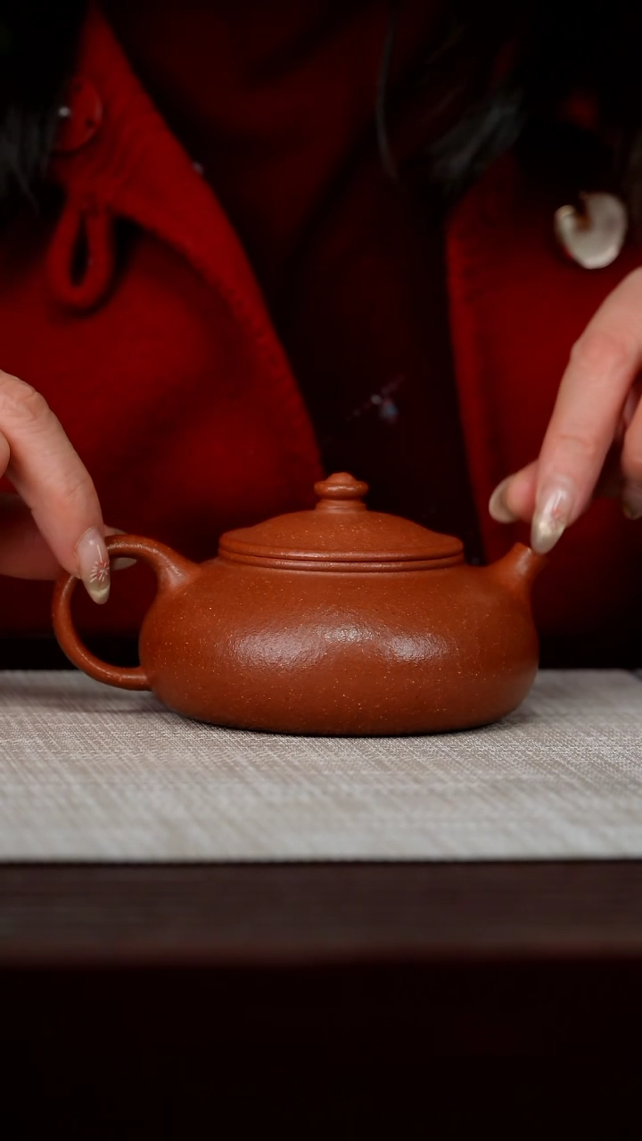 【闪购商品】宜兴原矿紫砂壶茶壶160C