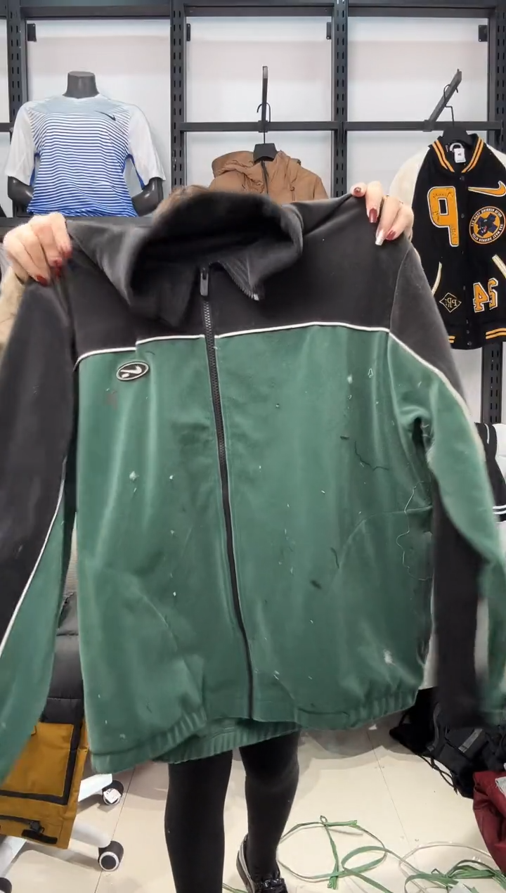 2660闪购编码 Nike/Jordan运动卫衣裤以直播间过款为准 尺码·185