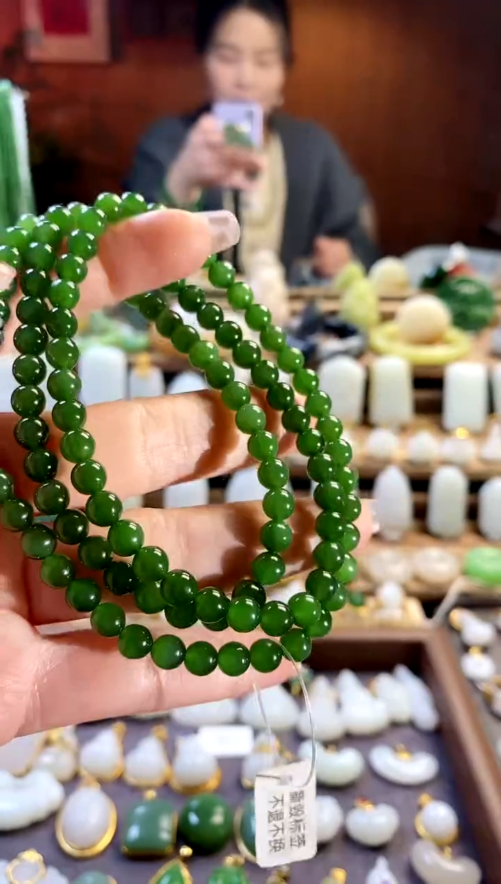 【闪购商品】和田玉项链未镶嵌。