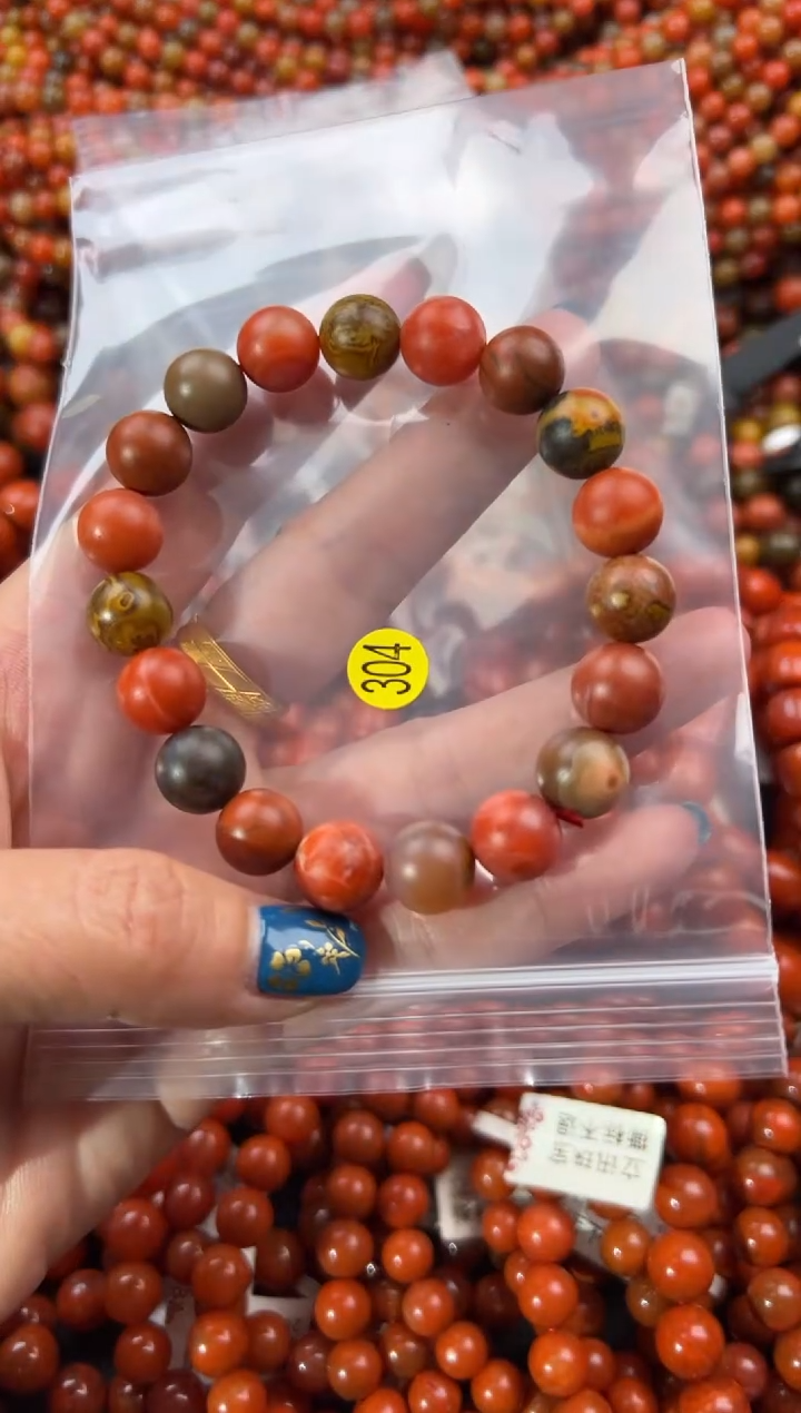 未镶嵌手串南红玛瑙1