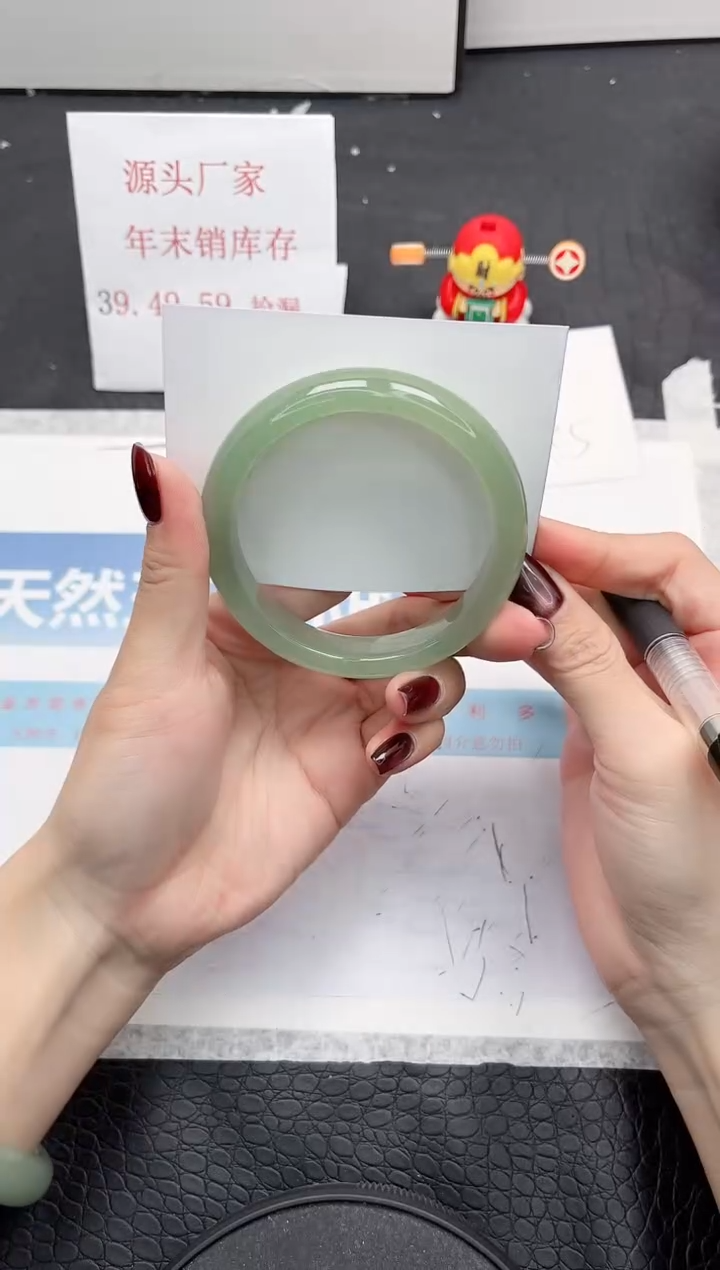 【闪购商品】石英质玉手镯未镶嵌114-60