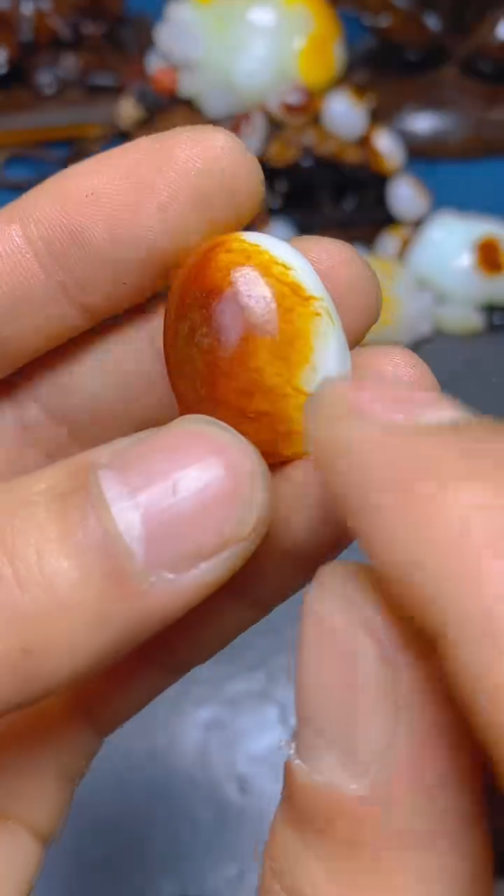 和田玉未镶嵌吊坠和田玉