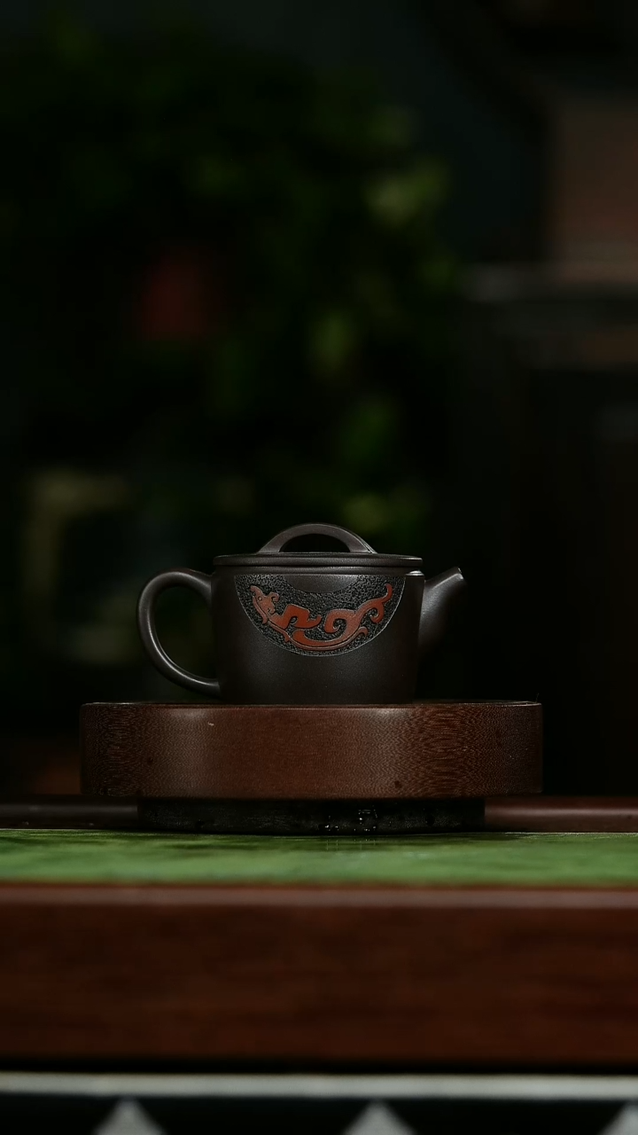 茶壶紫砂u31图腾汉瓦