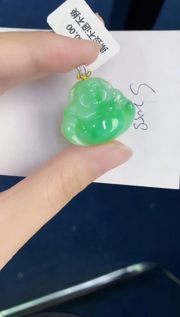 翡翠18K金镶嵌颈饰天然翡翠缅甸A货