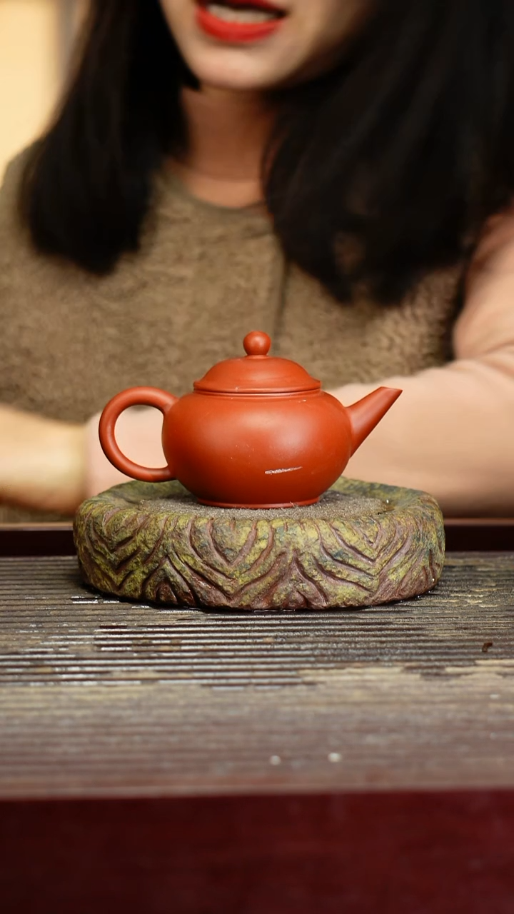 宜兴原矿紫砂壶茶壶宜兴原矿紫砂壶茶壶120C