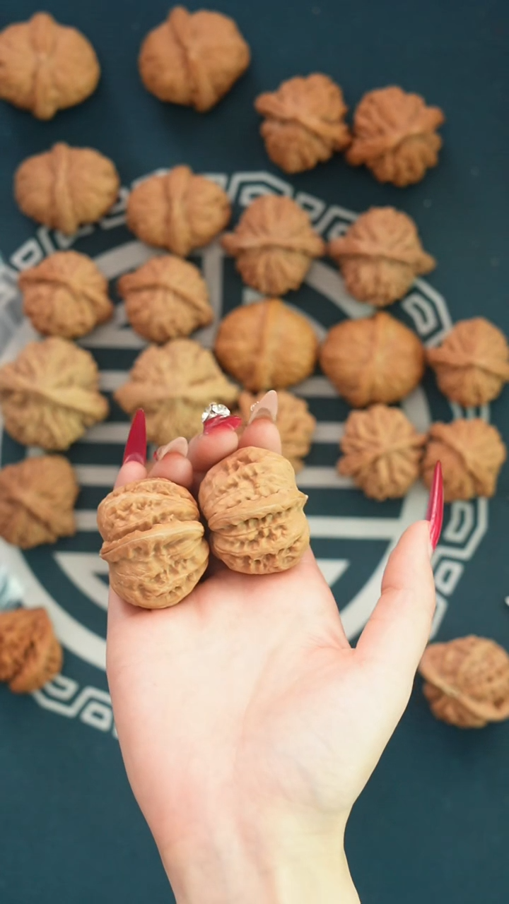 吊坠文玩核桃爱***宝元宝41全